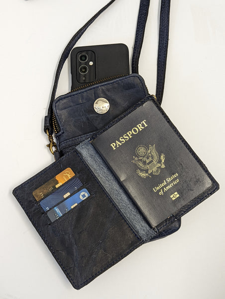 # 3760 American Bison AndreaTravel Crossbody